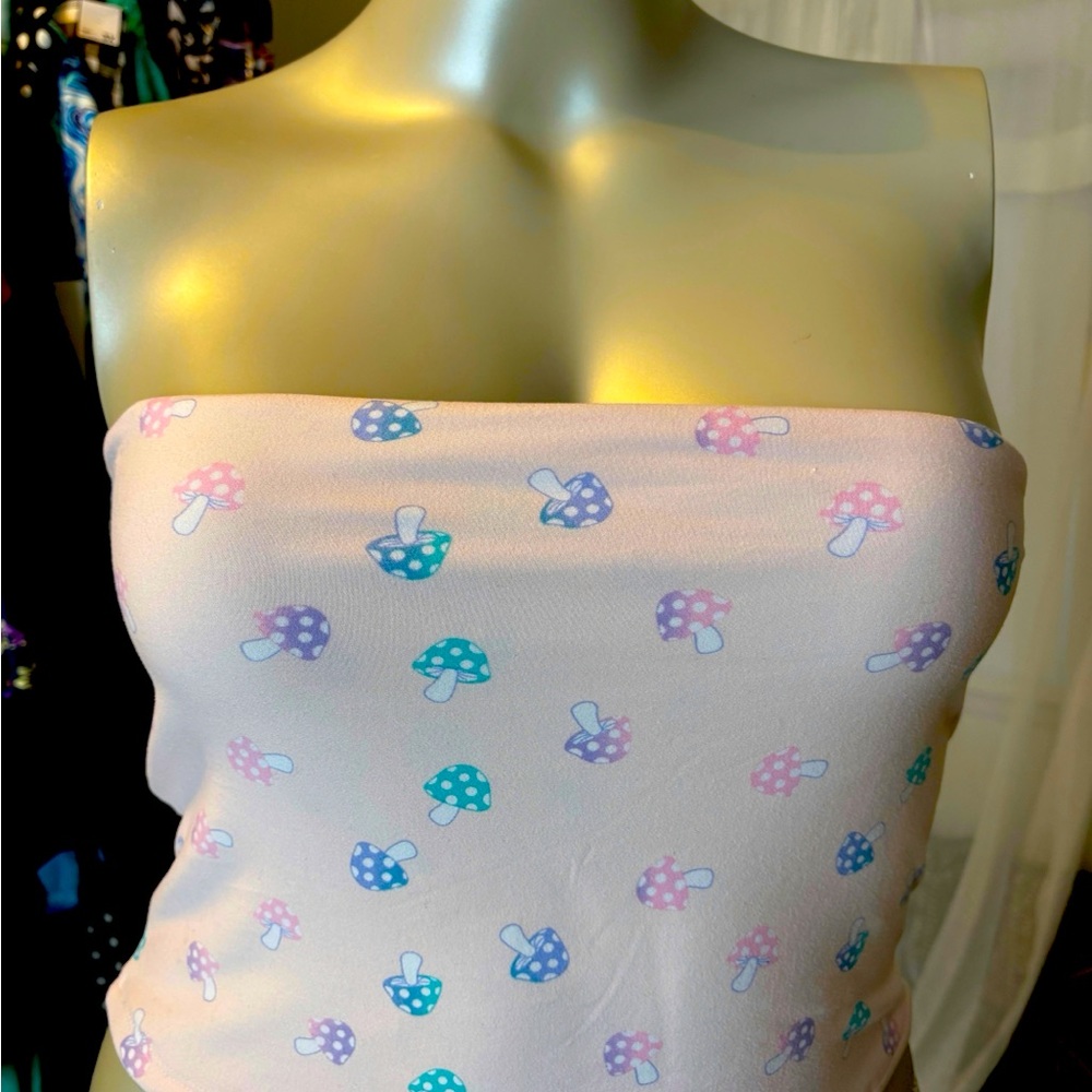 NWT Rue21: Strapless Top with Mushroom Print